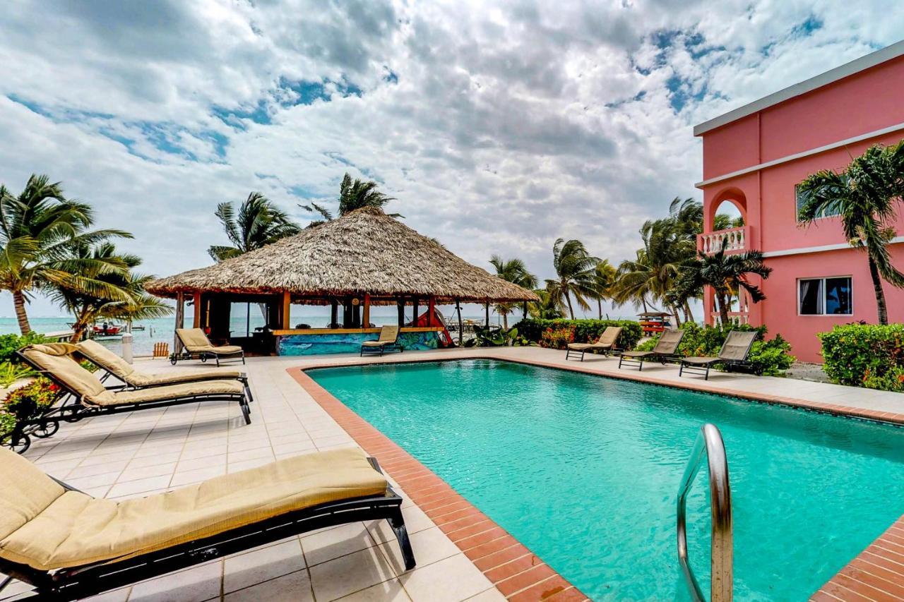 Palm @ Caribe Island Apartment San Pedro  Ngoại thất bức ảnh